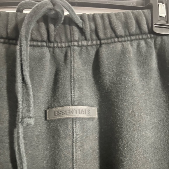 Fear of God Essentials Summer Core Sweatpant 'Black' - Picture 3 of 5
